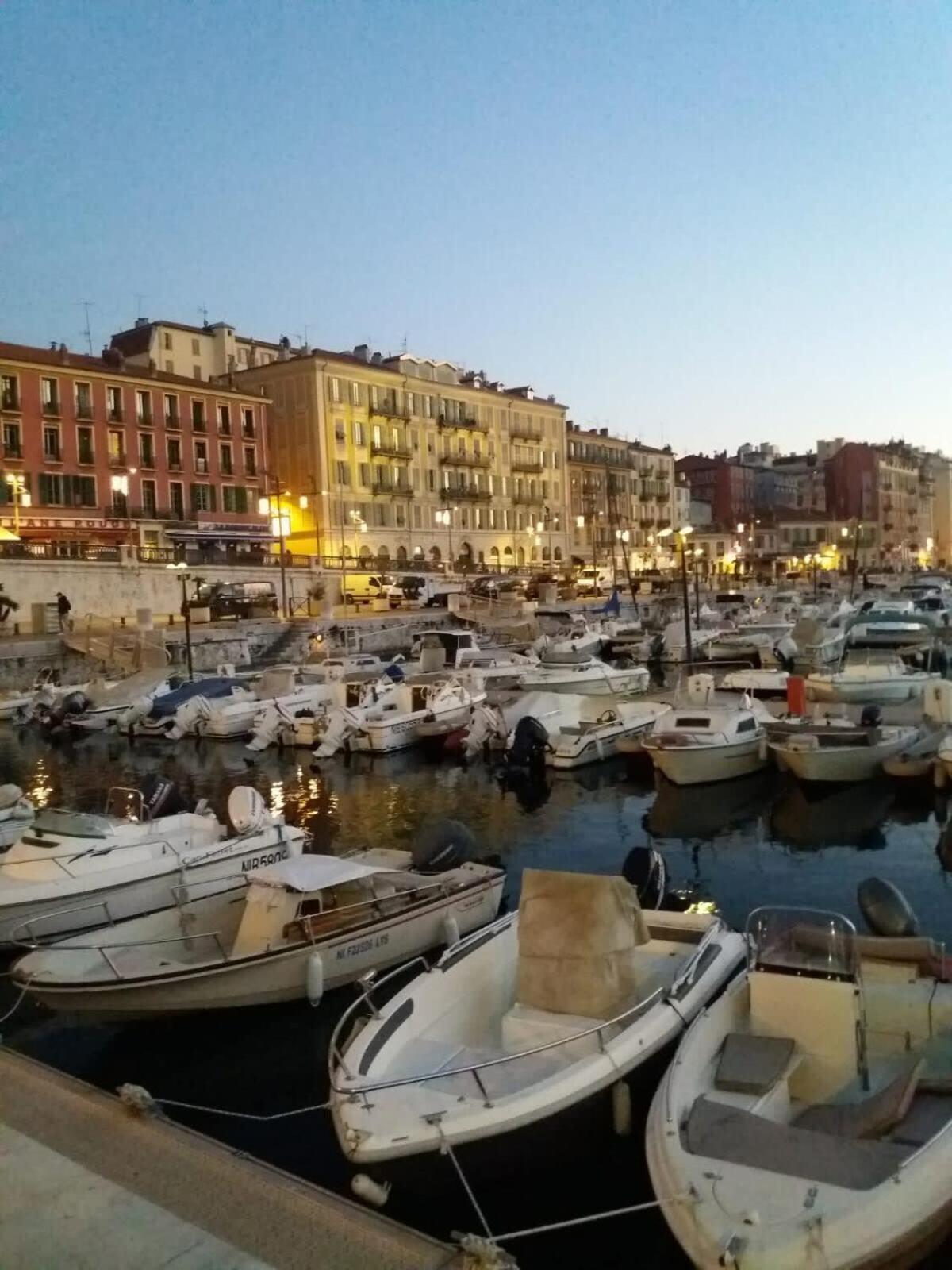 Lympia - & Ferry By Foot Balcony - By Tgb Appartement